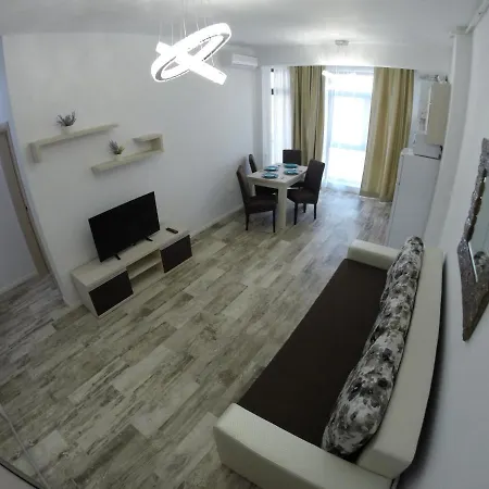 Lägenhet 911 Mamaia