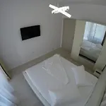 Apartment 911 Mamaia