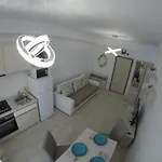 911 Mamaia