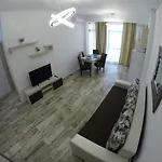 Apartment 911 Mamaia
